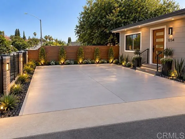 619 E 3rd Ave, Escondido, CA 92025