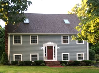 4 Bailey St, Canton, MA 02021