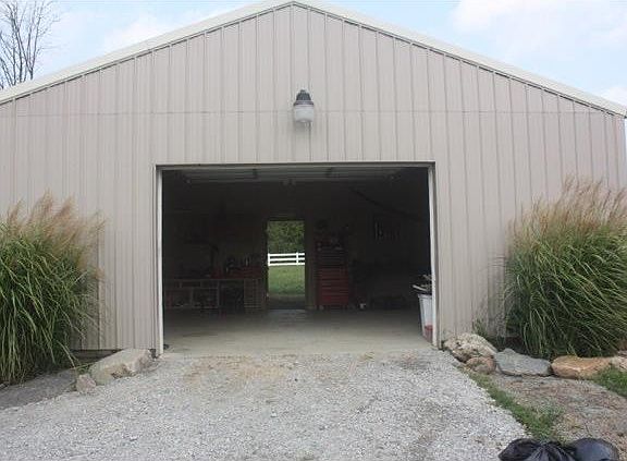 3rd image of 13946 Old Troy Pike