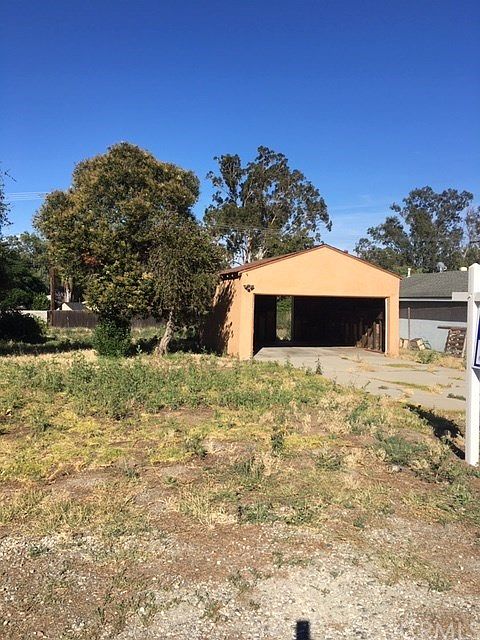 1st image of 4454 Los Serranos Blvd