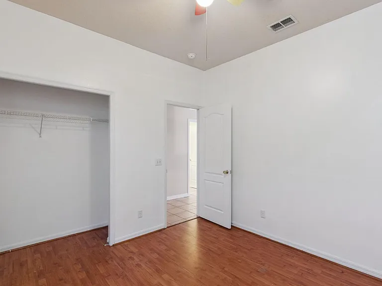 774 Lancer Cir — Photo 17