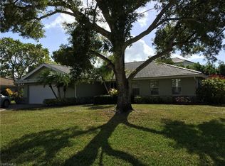 626 Fountainhead Way, Naples, FL 34103