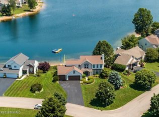 365 Silver Ridge Dr, Holland, MI 49424