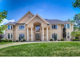 34 High Mountain Rd, Pomona, NY 10970