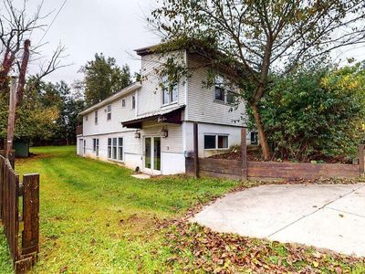 61 W Houston Ave, Montgomery, PA, 17752