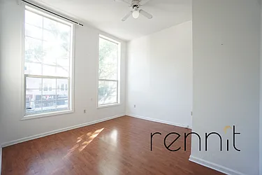 Rented by Rennit Inc.