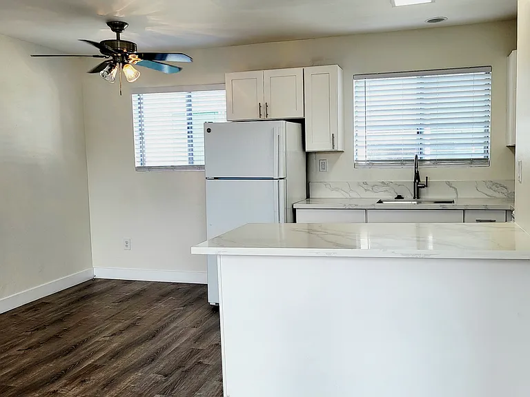 1742 Diamond St #10 — Photo 7