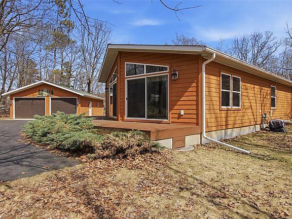 3rd image of 8636N River Road