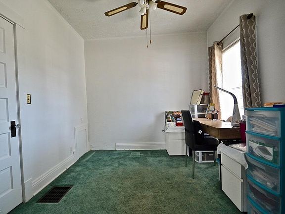 3rd image of 3006 Parklane Dr