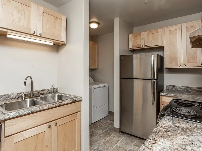 Oakwood Apartments — Photo 65