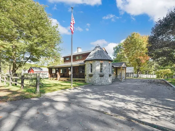 460 Federal St, Belchertown, MA 01007