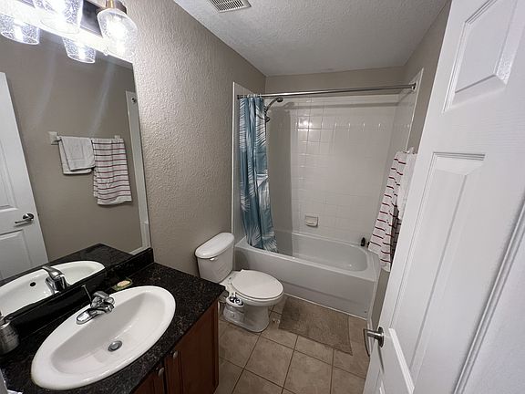 4th image of 5903 Fairyhouse Ln #2