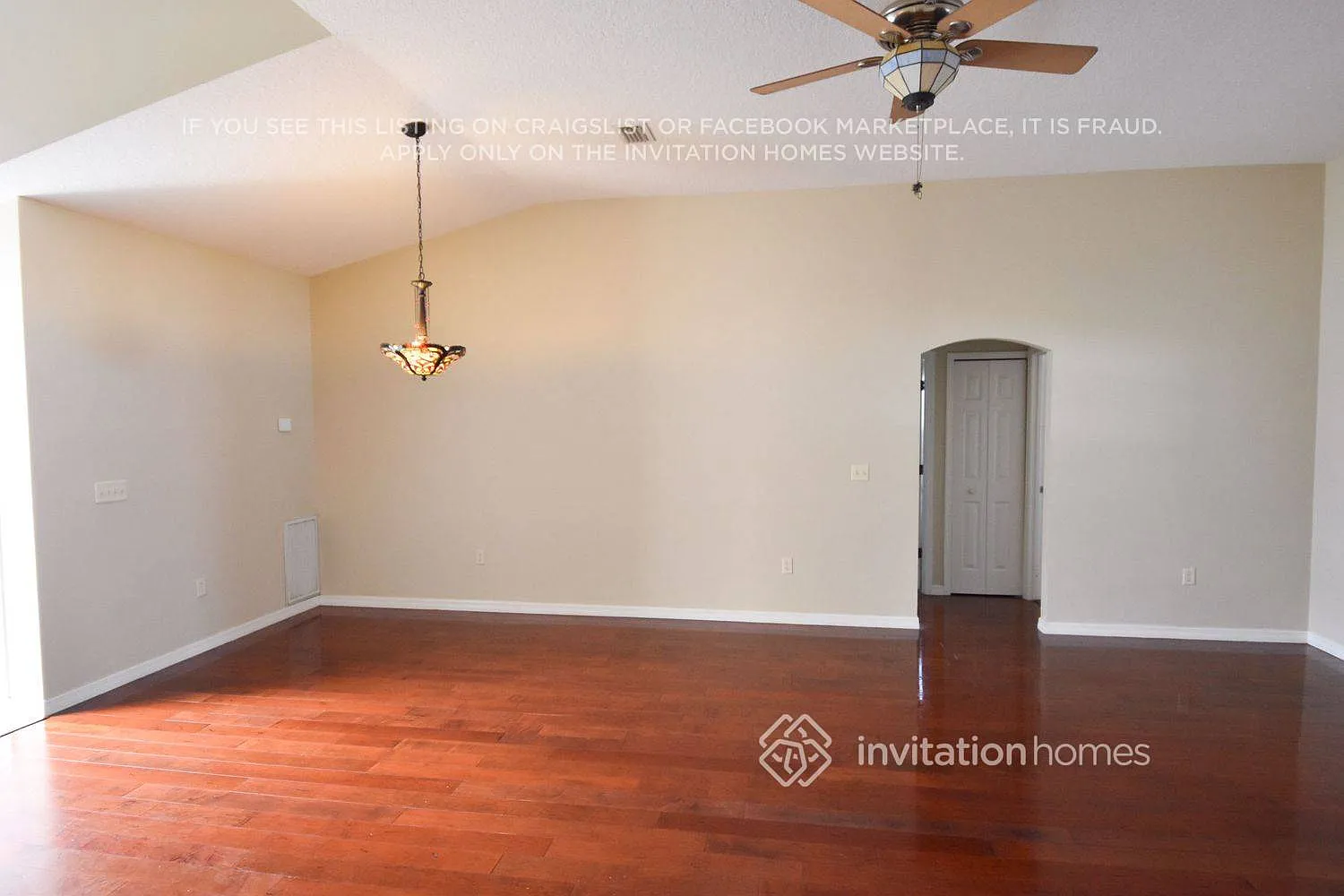 4920 Treasure Cay Rd Tavares, FL 32778 — Photo 2