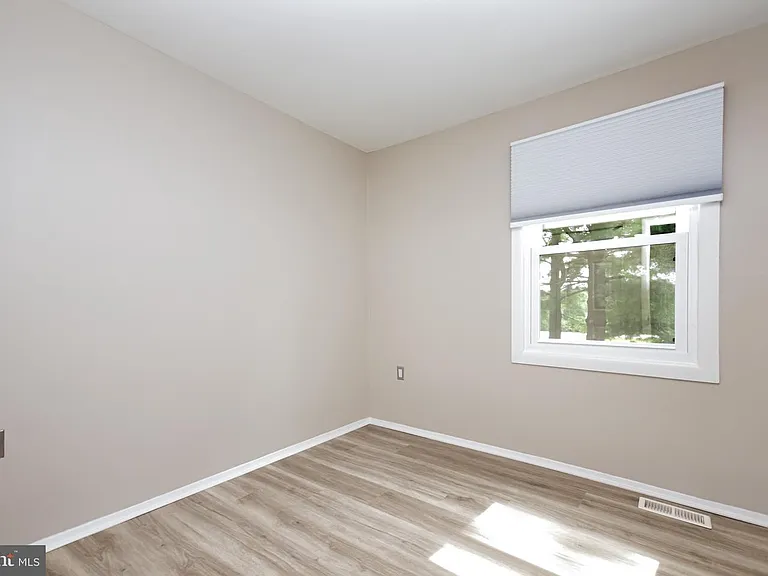 8853 Teakwood Ct — Photo 39