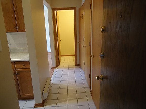 5th image of 11810 S Komensky Ave APT 301