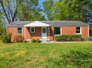 1911 Gardner Dr, Murfreesboro, TN 37130