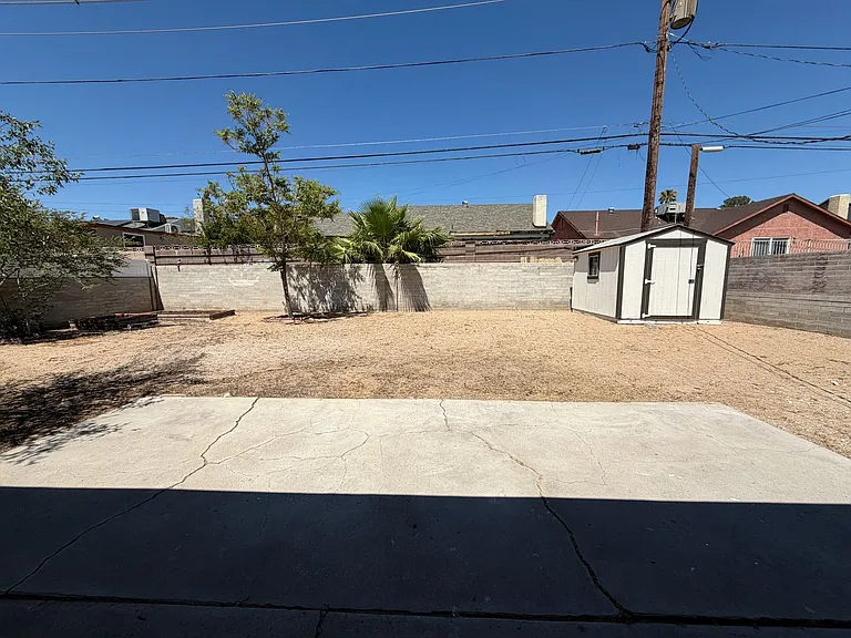 1317 Pyramid Dr — Photo 22
