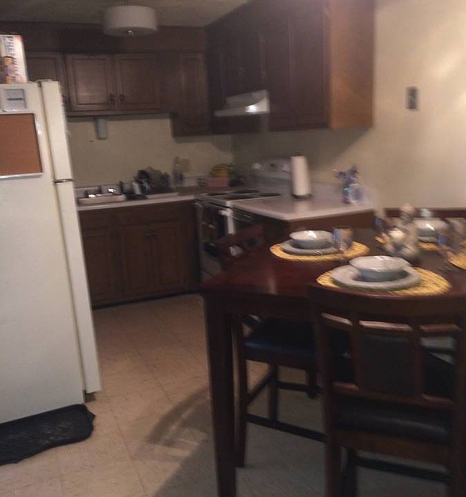 2nd image of 99 Willow St #X-2ndfloo