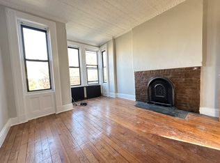 716 Sackett St APT 4L, Brooklyn, NY 11217