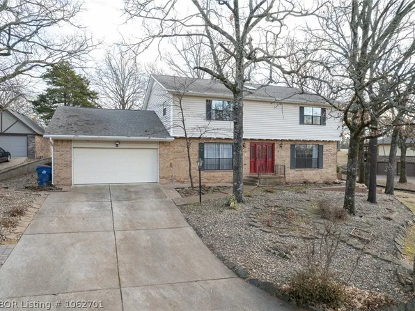 9809 Wellington Way, Fort Smith, AR 72908