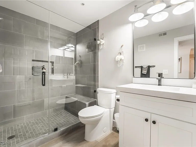 950 Seven Hills Dr #2813 — Photo 13