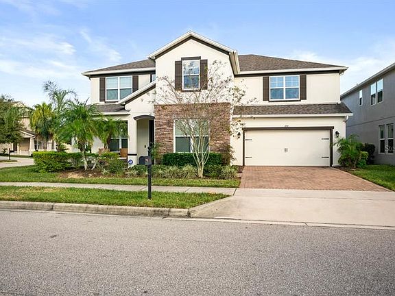 2nd image of 4201 Oak Lodge Way