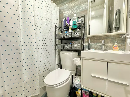 Rented by Doorway NYC, LLC | media 8