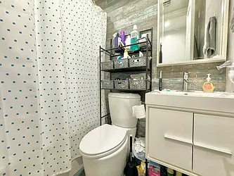 Rented by Doorway NYC, LLC