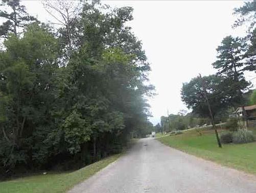2nd image of 2124 Douglas Heights Ln