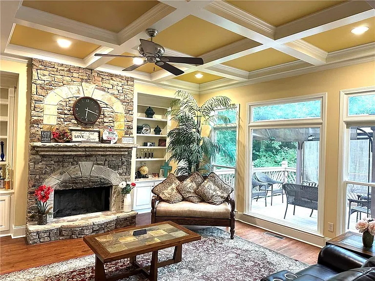 2852 Summer Branch Ln — Photo 11