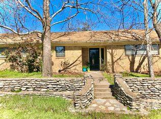 515 N Pecan St, Hico, TX 76457