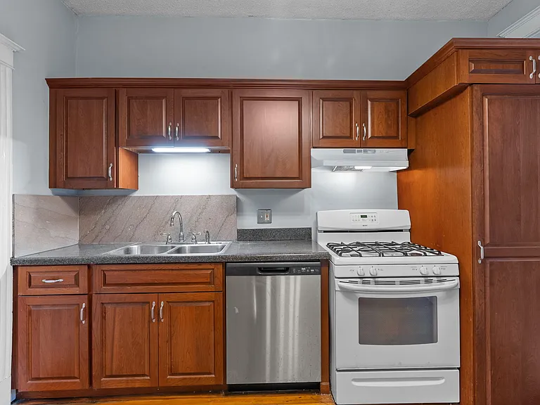 3551 Victor St #3 — Photo 13