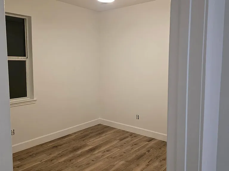 1819 Opal Peach Dr — Photo 13