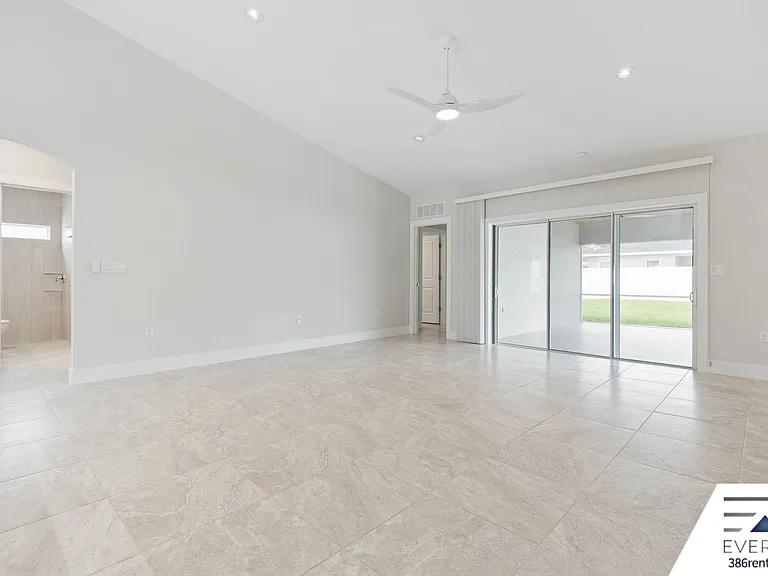 22 Woodlyn Ln — Photo 8