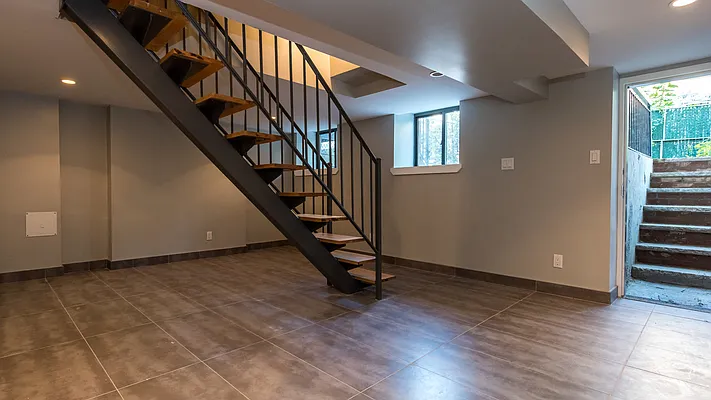 Rented by Nooklyn NYC LLC | media 39