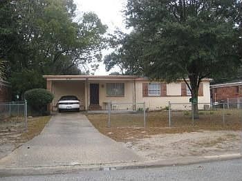 1st image of 2629 Herrick Dr