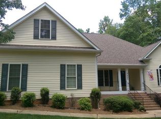 7004 Austin Creek Dr, Summerfield, NC 27358