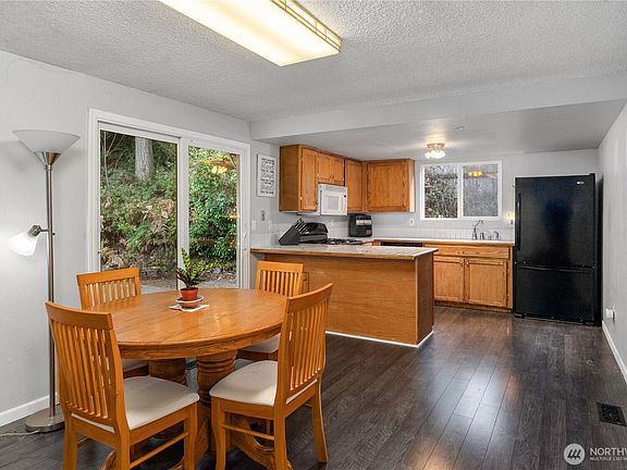 2nd image of 12617 125th Avenue Ct E