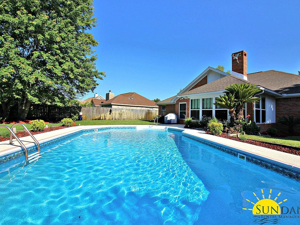 1st image of 152 Long Pointe Dr