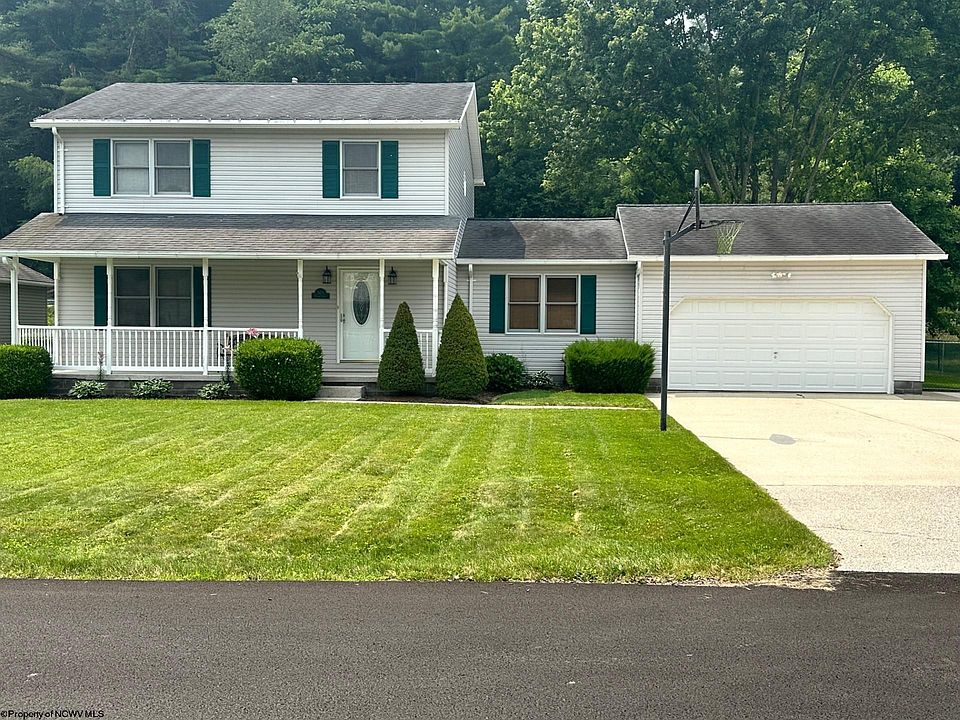 1st image of 305 Tygart Ct