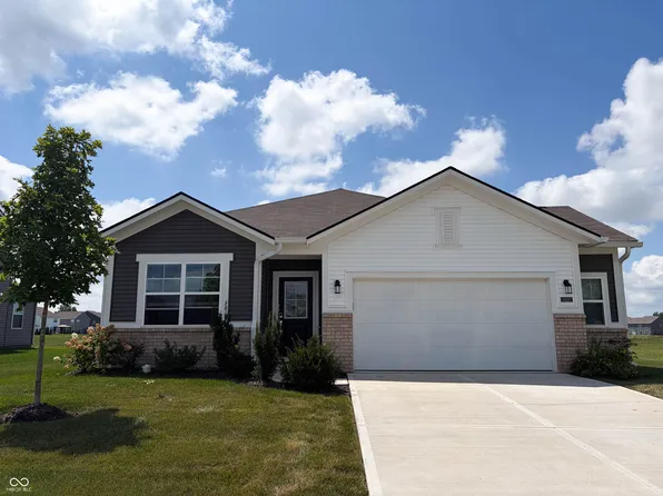 6822 Orchard Run Cir, Whitestown, IN 46075