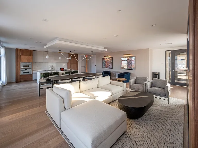 195 Washington St #525 — Photo 15