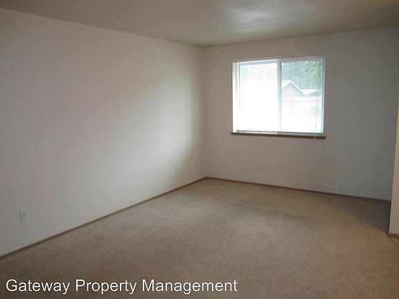 4th image of 160 E Aloha Ln Unit B