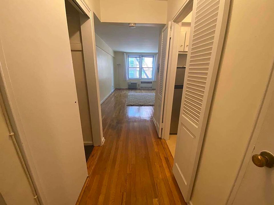 1st image of 71-40 112th St #311