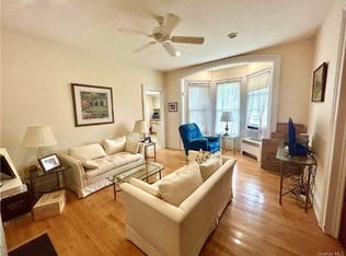 42 Park Ave, Suffern, NY 10901