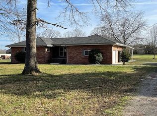 395 Ester Ln, Manchester, TN 37355