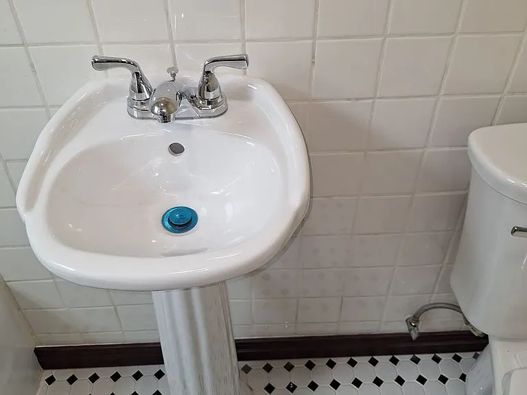 3741 S. Arlington Ave — Photo 18
