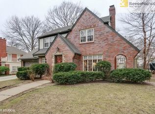 1008 Arno Rd, Kansas City, MO 64113