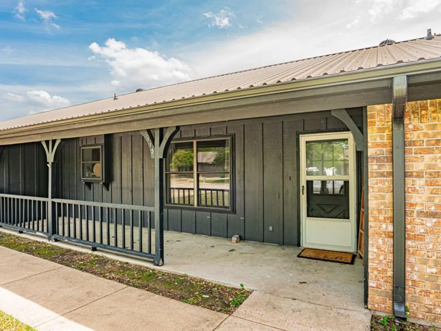 113 Wheeler Dr — Photo 3