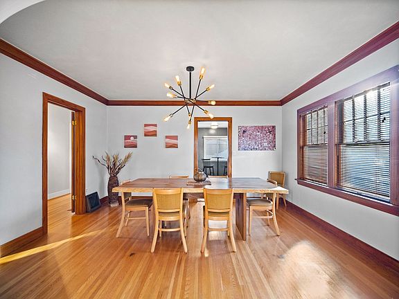 5th image of 811 W 13th Ave